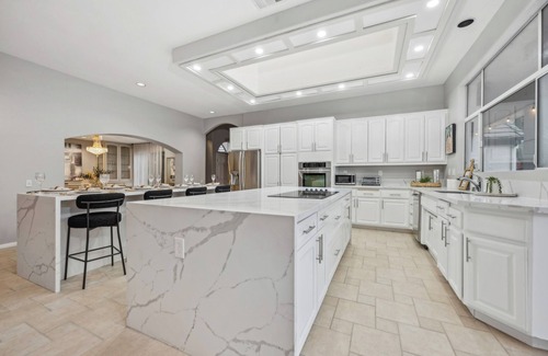 Ramona House | Stunning 7BR Mountain View Zen Retreat +Pool/Spa