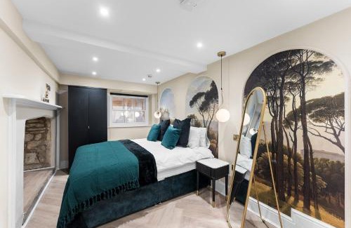 Bath City Centre Apartment | Stunning Abode in Central Bath