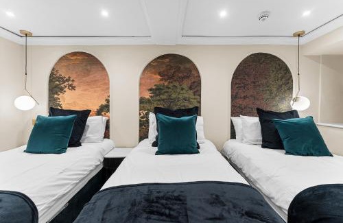 Bath City Centre Apartment | Stunning Abode in Central Bath