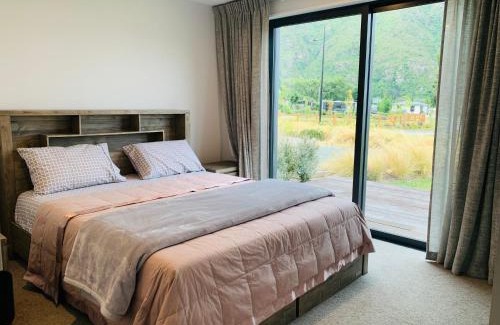 Kingston House | Stunning, Alpine House