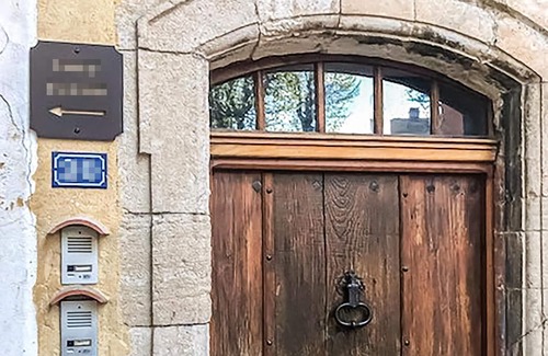 Villes-sur-Auzon Apartment | Stunning apartment in Villes sur Auzon