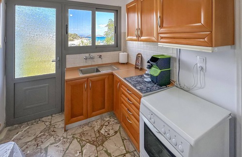 Paralia Apartment | Stunning apartment in Astros Kynourias