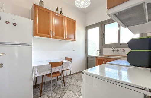 Paralia Apartment | Stunning apartment in Astros Kynourias