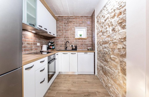 Donje Rastane Apartment | Stunning apartment in Donje Rastane