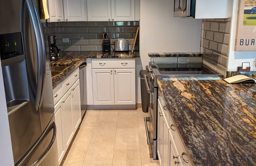 Santa Fe Condo | Stunning Apartment Central to Santa Fe. Private. 5 minutes to City Center
