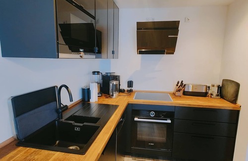 Stadtmitte Apartment | Stunning Apartment in Center With a Beautiful Balcony!