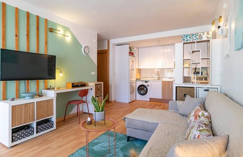 Albunol Apartment | Stunning apartment in Albuñol with WiFi