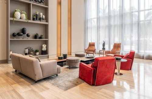 Doral Apartment | Stunning Apartment in Downtown Doral