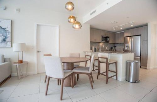 Doral Apartment | Stunning Apartment in Downtown Doral