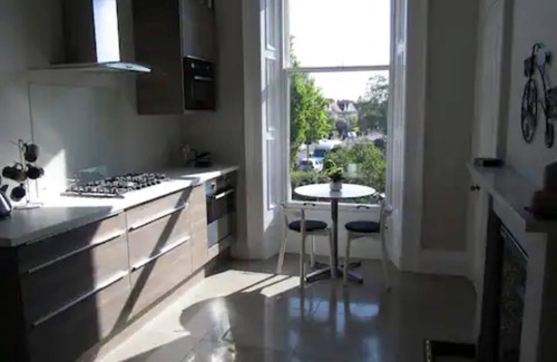 Grange Apartment | Stunning apartment in Prestigious Grange area close to Morningside & Marchmont