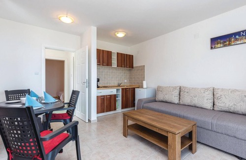 Klenovica Apartment | Stunning apartment in Klenovica