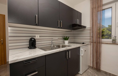 Bratus Apartment | Stunning apartment in Krvavica