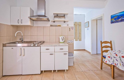 Hvar Apartment | Stunning apartment in Hvar with WiFi