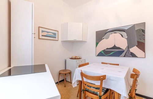 Pieve Ligure Apartment | Stunning apartment in Bogliasco with kitchen