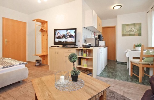 Muritz Apartment | Stunning apartment in Klink with WiFi