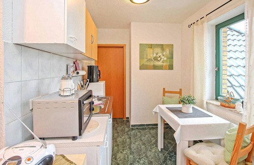 Muritz Apartment | Stunning apartment in Klink with WiFi