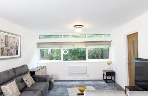 Ham Apartment | Stunning apartment in the Heart of Canterbury