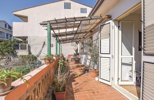 Brancaleone Marina Apartment | Stunning apartment in Brancaleone