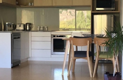 Alexandra Apartment | Stunning Apartment with open view over reserve