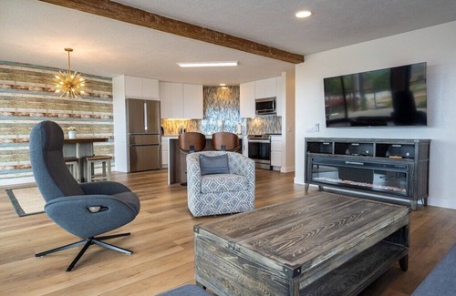 Cardiff-by-the-Sea Condo | Stunning architectural Loft with ocean views