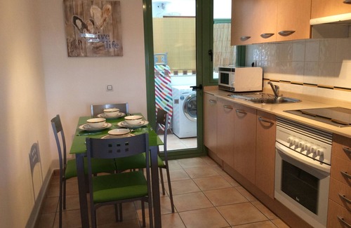 Caleta de Fuste Apartment | STUNNING ART DECO 'GAUDIA' COMPLEX REFURBISHED POOLSIDE DUPLEX APARTMENT