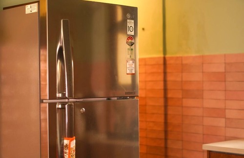 Kadavanthra Apartment | Stunning Art filled/Water View apt in Kochi