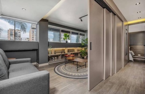 Patio Bonito Apartment | Stunning Astorga Poblado Apartment!