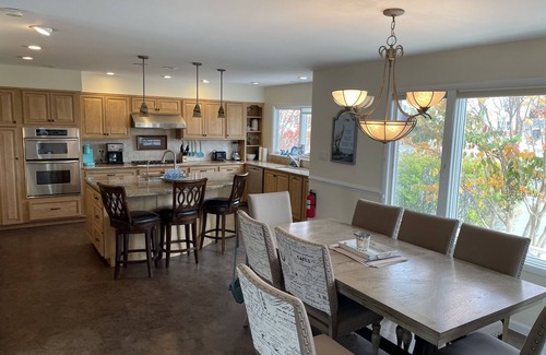 Point Pleasant - Toms River House | Stunning Bayfront Home in Harvey Cedars, LBI