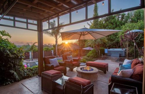 Bay Park House | Stunning Bayview Oasis: Pool Spa Views Games