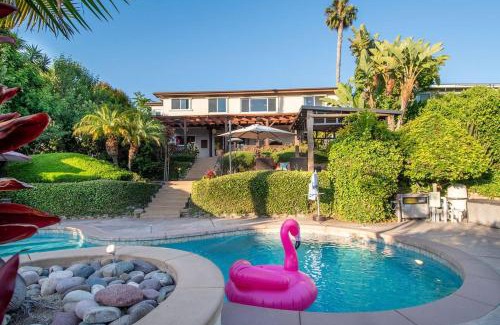 Bay Park House | Stunning Bayview Oasis: Pool Spa Views Games