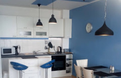 Kavarna Apartment | Stunning Beach Apart-sleeps 5! Pool & Sea Views!