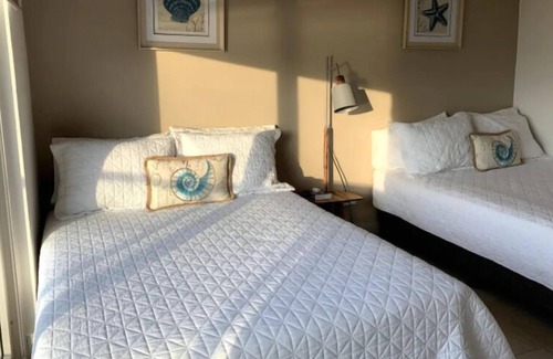 Maria Chiquita Apartment | Stunning Beach Front Apartment at Playa Escondida