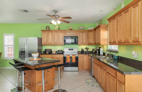 Port Canaveral House | Stunning Beach Home with Heated Pool, 200+ 5 star Reviews, Easy Beach Access!n