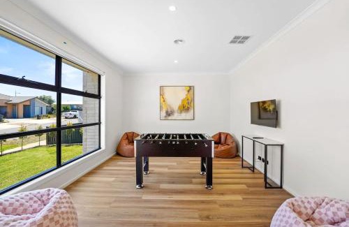St Leonards House | Stunning Beach Side Family Home in St Leonards