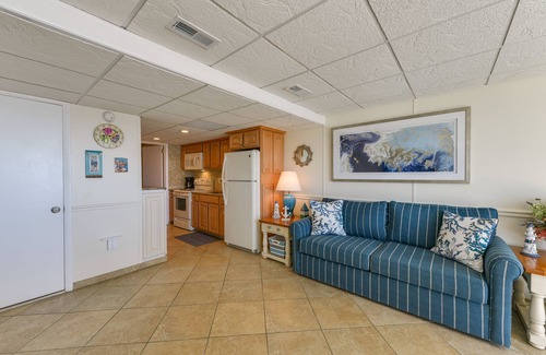 Wildwood Crest Condo | Stunning Beachfront Condo w/Panoramic Ocean View