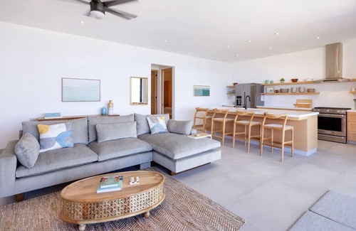 Cerritos Apartment | Stunning Beachfront Residence with Resort Perks