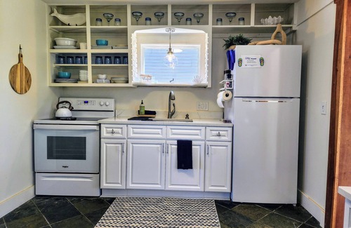 Sea Breeze Cottage | Stunning Beachfront Cottage w/Fire Pit - 1 minute from Sea Breeze Amusement Park