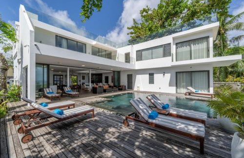 Surinam Villa | Stunning Beachfront Villa for a Perfect Getaway