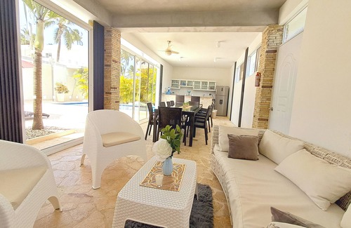 Cabarete Villa | Stunning Beachside Villa with 6 BR & Pool. Perfect for groups. Just enjoy it!