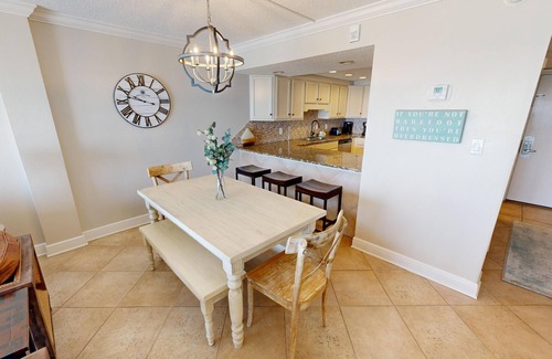 Seaspray Condo | Stunning BH 301A w/Seasonal Beach Service