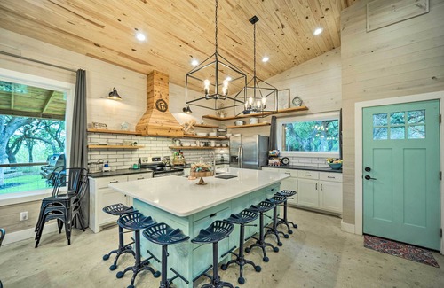 Blanco House | Stunning Blanco Home w/Direct River Access!