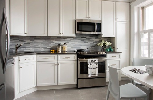 Fenway–Kenmore Condo | Stunning BOSTON BROWNSTONE condo by interior designer!