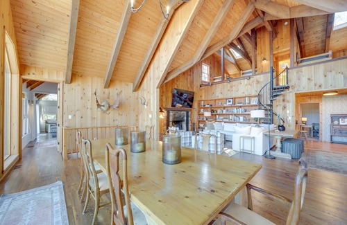 Cashiers House | Stunning Cashiers Vacation Home w/Mountain Views!