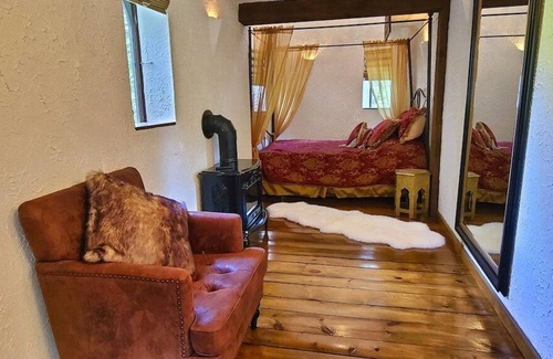 Irasburg Other | Stunning Castle near Crystal Lake, Hot tub, 20 acres