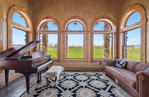 Cleveland Other | Stunning castle with working vineyard - the ultimate luxury VRBO property!