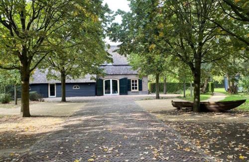 Boxtel House | Stunning Catena Property