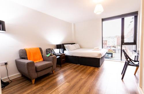 Georgian Quarter Apartment | Stunning Centrally Located Studio Apt