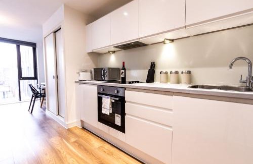 Georgian Quarter Apartment | Stunning Centrally Located Studio Apt