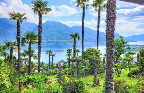 Brione sopra Minusio Villa | Stunning private villa with WIFI, private pool, TV, patio, pets allowed, panoramic view and park.