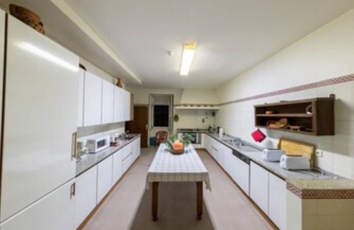 Felgueiras House | Stunning, Charming, 12 Bedrooms all ensuite, 2.5 Hect Fenced